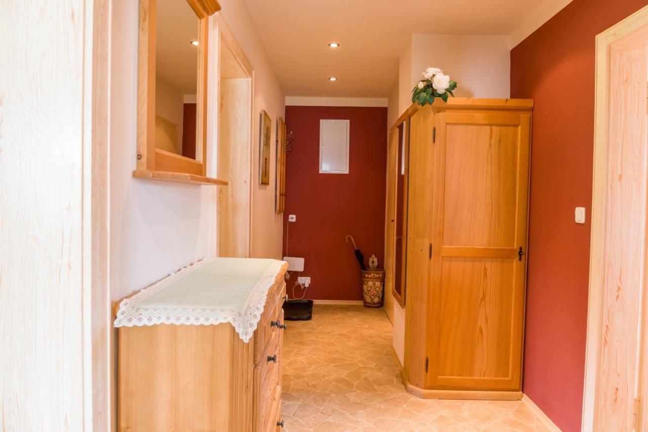 Ferienwohnung Annamirl ガルミッシュ・パルテンキルヒェン エクステリア 写真