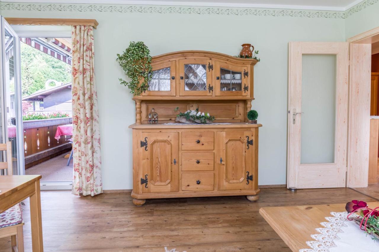Ferienwohnung Annamirl ガルミッシュ・パルテンキルヒェン エクステリア 写真