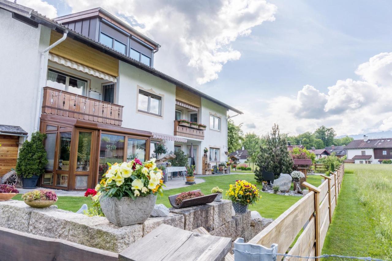 Ferienwohnung Annamirl ガルミッシュ・パルテンキルヒェン エクステリア 写真